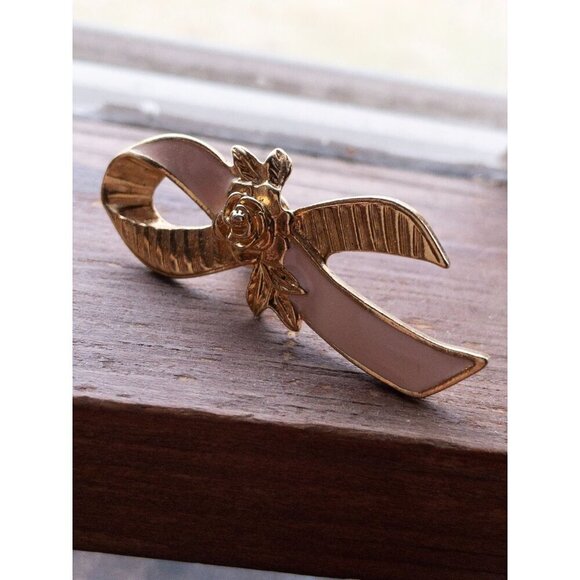 Vintage Avon Gold-Tone & Cream Enamel Ribbon Rose Brooch Pin Jewelry - Picture 5 of 5